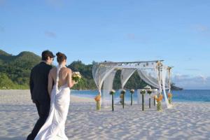 Banyan Tree Seychelles Resort & Spa Takamaka Exterior photo